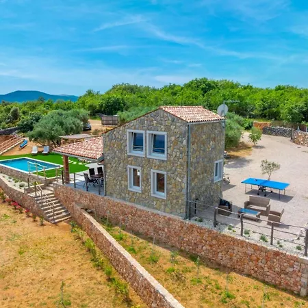 Mare Villa *